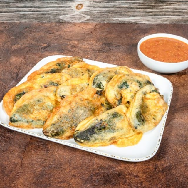 Catering Cheese Chile Relleno.